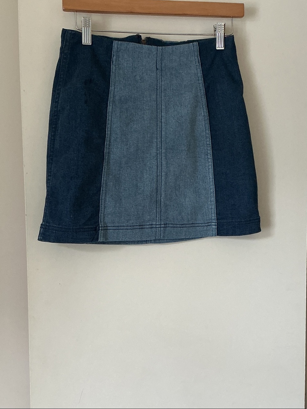 FREE PEOPLE Two-Tone Denim Mini Skirt - Blue